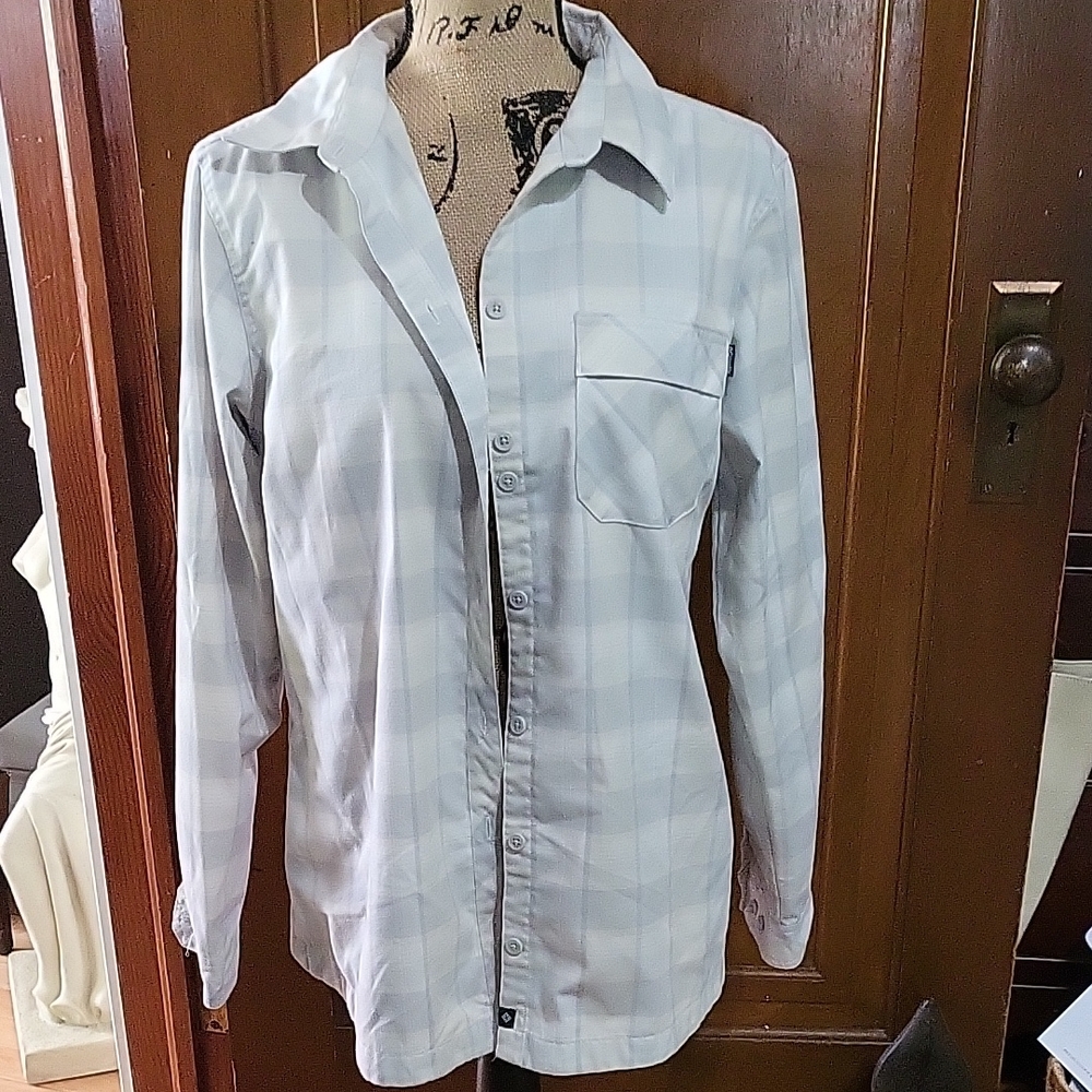 Columbia Gray Checkered Button-Down Shirt